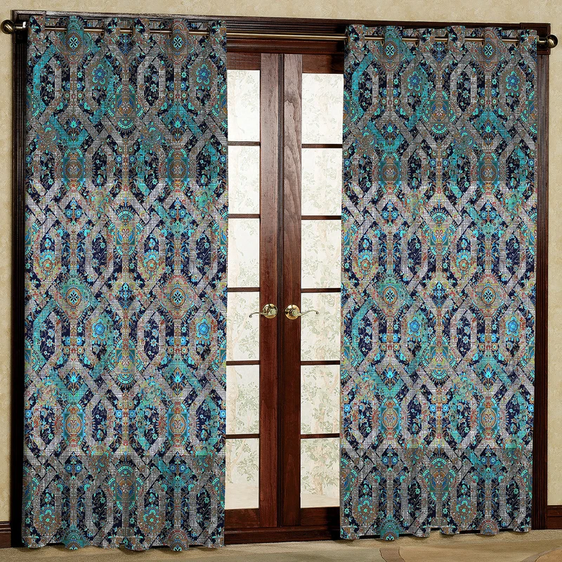   پرده مدل طرح دار مخمل پانچی کد 1020R سایز 140x280 سانتی متر