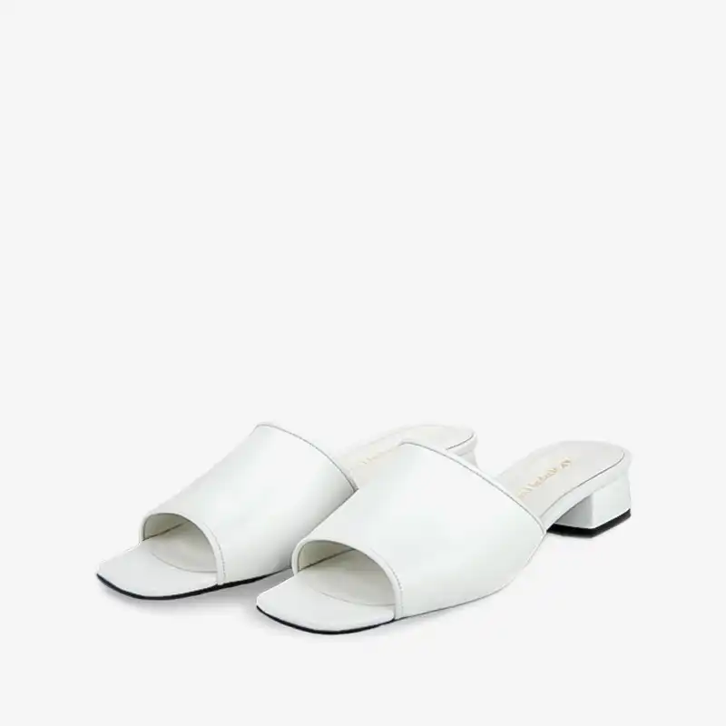 صندل زنانه چرم مشهد مدل J2602