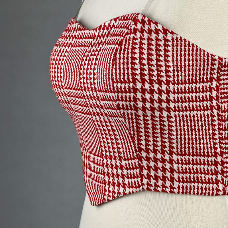 ست نیم تنه و دامن زنانه مدل شطرنجی کد AK1029