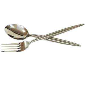 ست قاشق و چنگال 12 پارچه طرح سوزنی کد 3