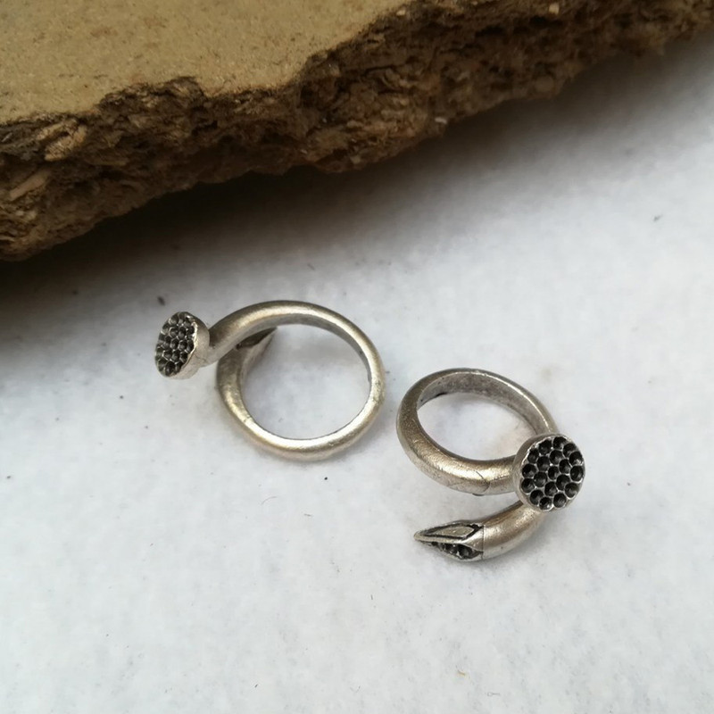 انگشتر مدل میخ کد a217