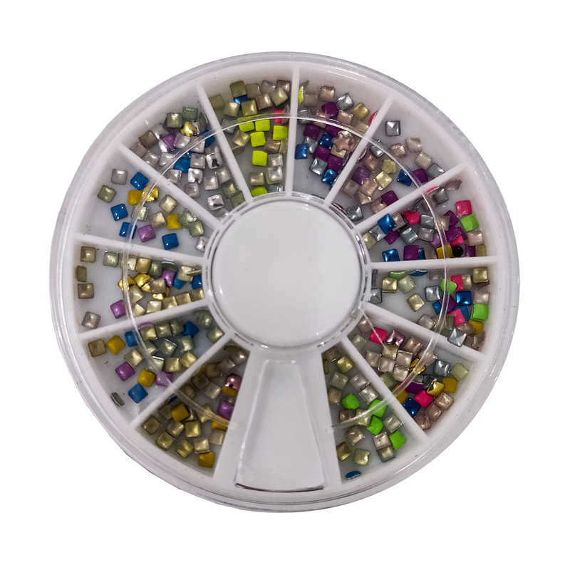 مجموعه تزیین ناخن مدل ِD33