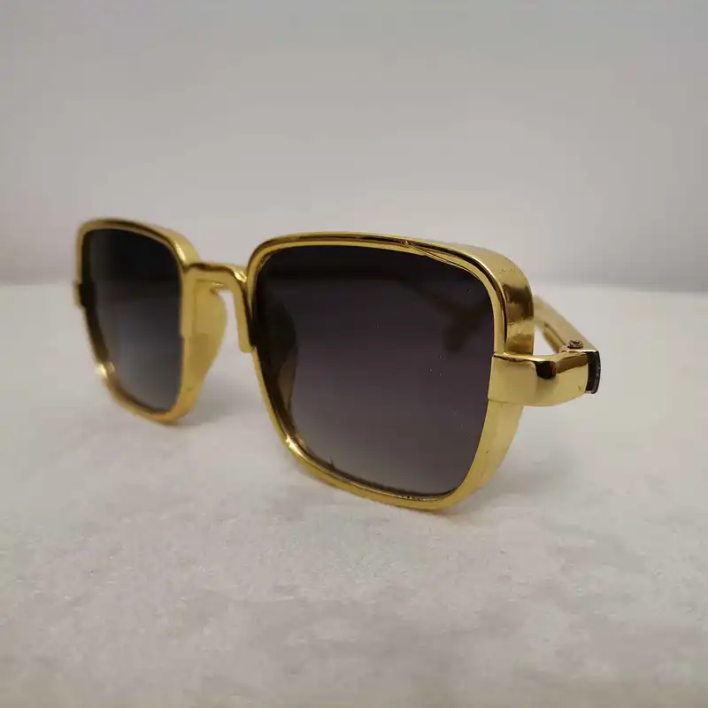 عینک آفتابی مدل 21