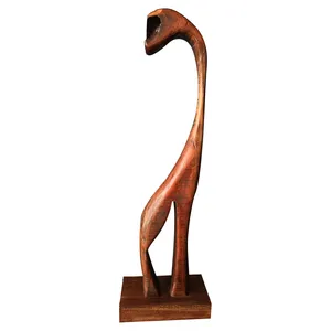 مجسمه مدل حریص