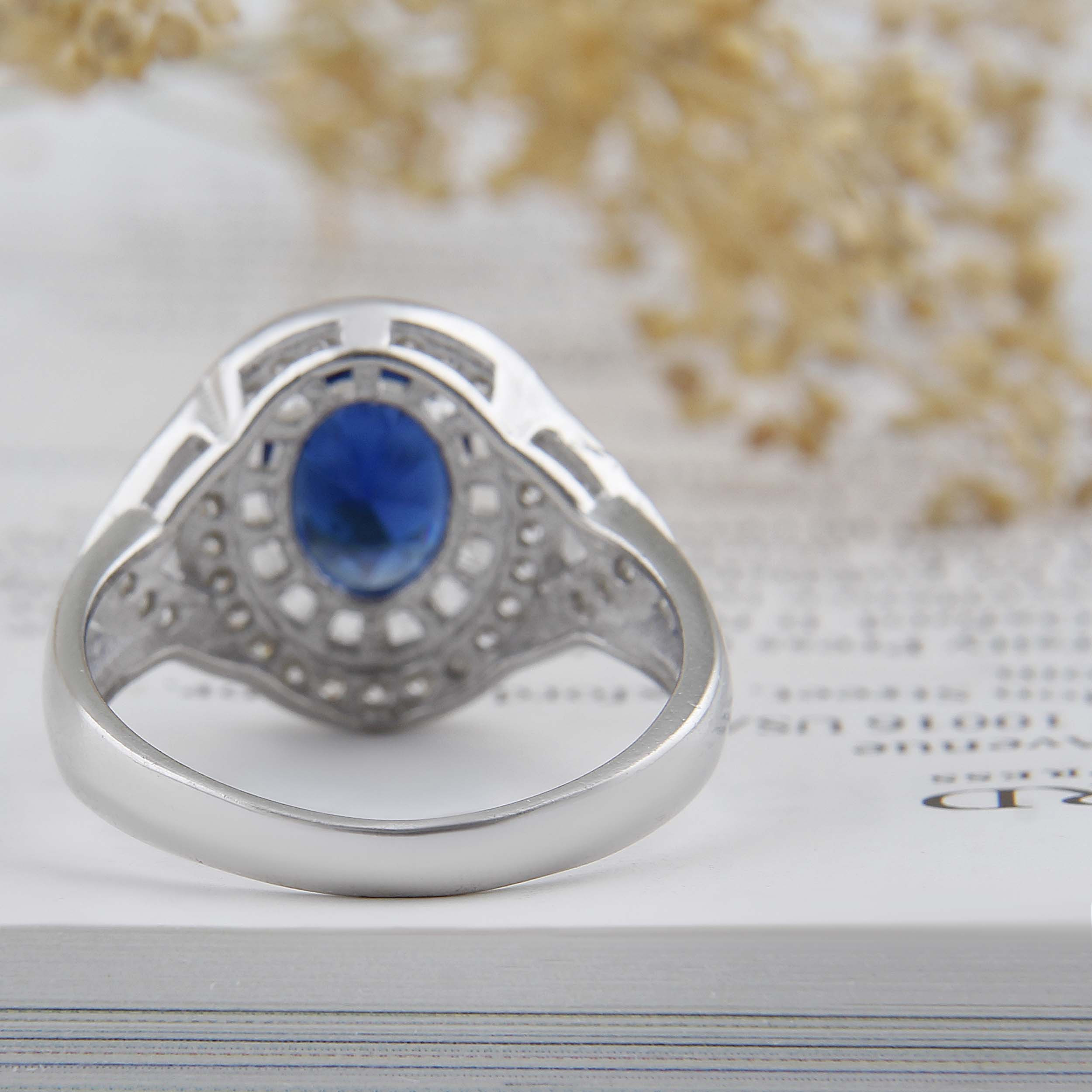 انگشتر نقره زنانه بازرگانی میلادی مدل سنگ کوارتز نگین برلیان بدون ریزش آبکاری رادیوم کد AWR_1576