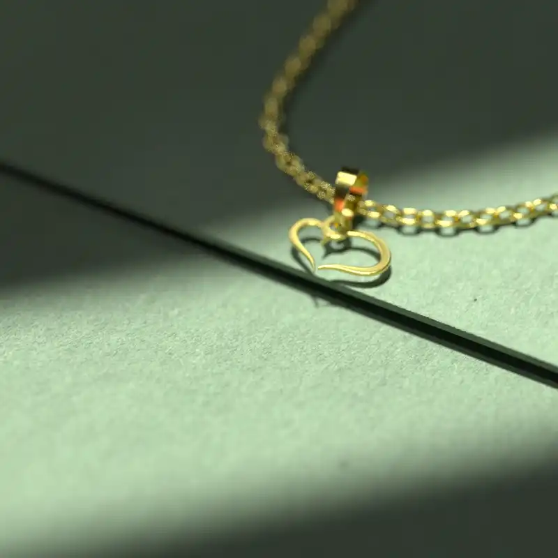گردنبند طلا 18 عیار زنانه مدوپد مدل قلب کد A3-1-1137