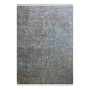 فرش ماشینی زانیس مدل مدرن طرح وینتیج زمینه سبز