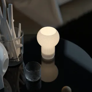 آباژور رومیزی مدل بروک