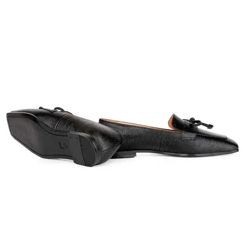 کفش زنانه چرم کروکو مدل renata