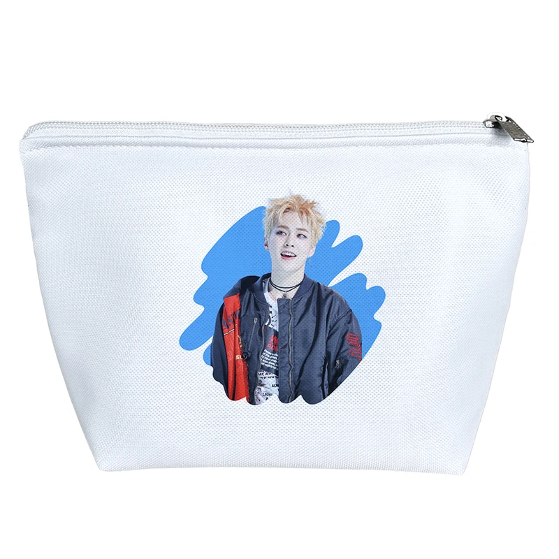 کیف لوازم آرایش دخترانه خندالو مدل شیومین گروه موسیقی اکسو EXO کد 1188