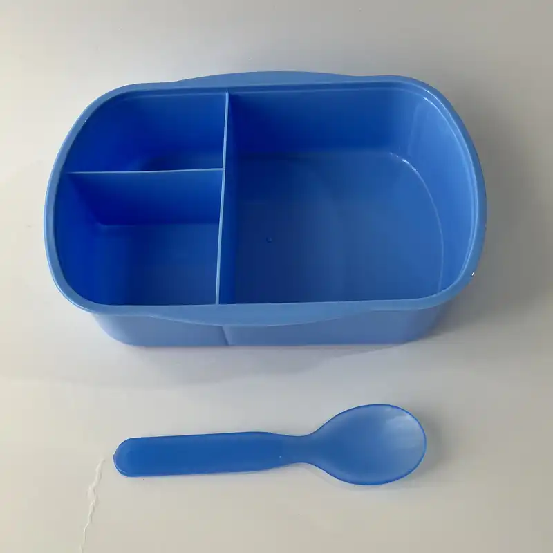 قمقمه کودک طرح اردک گنجایش 0.7 لیتر به همراه ظرف غذا