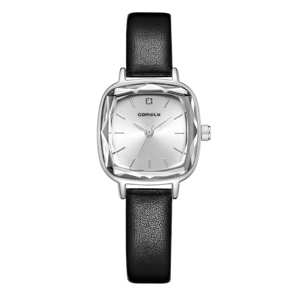 ساعت مچی عقربه‌ای کوارتز زنانه کملی مدل الماسی بند چرم 112B