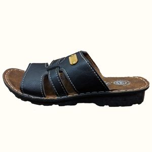 نقد و بررسی صندل مردانه مدل نیکتا پوش کد Bk توسط خریداران