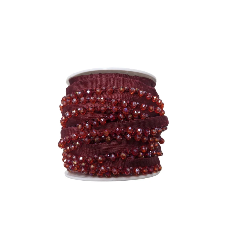 نوار یراق مدل مغزی کریستالی کد 333 طول  1 متر