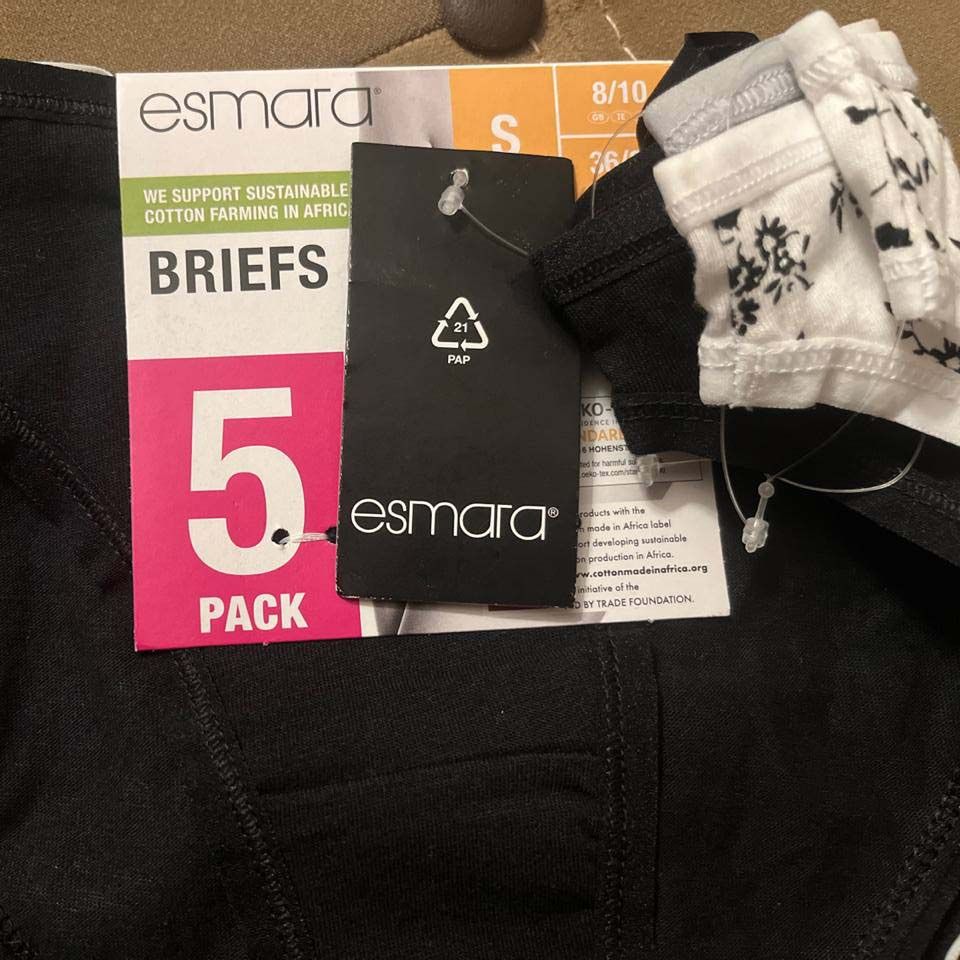 شورت زنانه اسمارا مدل گل دار 2023 مجموعه 5 عددی - - 5