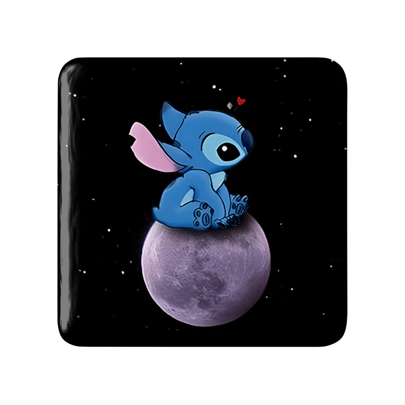 پیکسل خندالو طرح استیچ (Stitch) مدل مربعی کد 37186