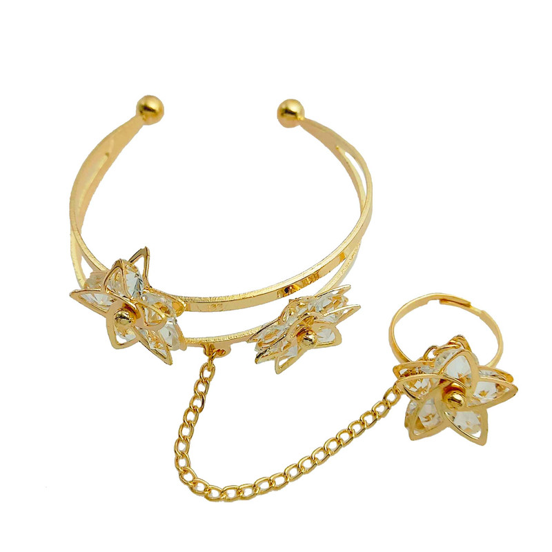 دستبند دخترانه طرح گل داوودی مدل نگین دار کد 798DSD