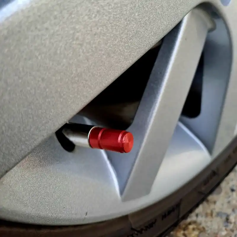 سروالف لاستیک خودرو مدل فلزی کد 01 بسته 4 عددی