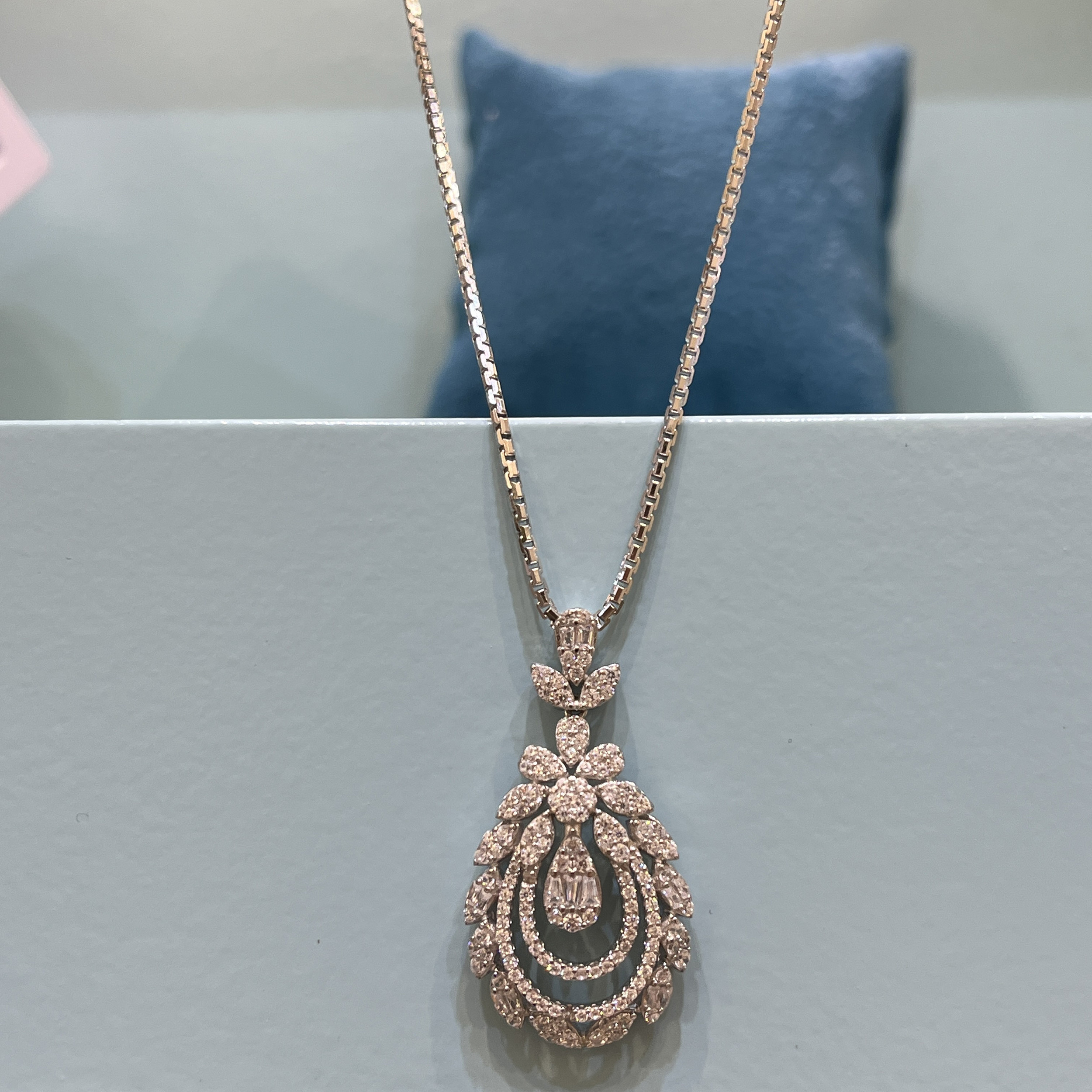 نیم ست نقره زنانه مدل جواهری اتریشی با روکش رادیوم