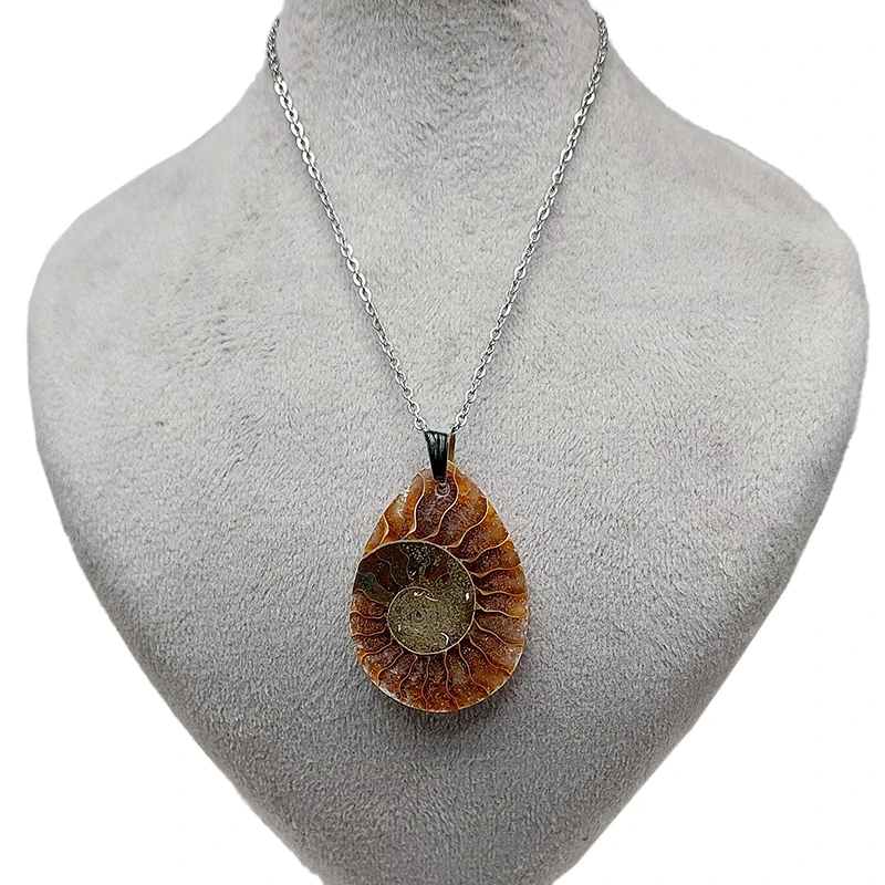 گردنبند دخترانه مدل آمونیت طرح اشک کد 12-79