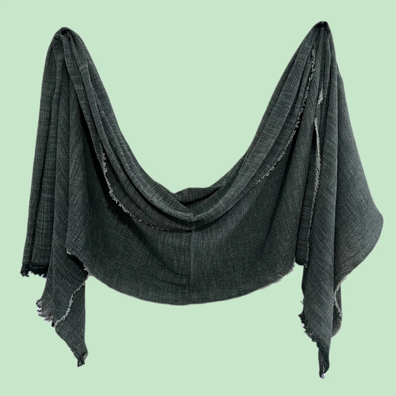 شال زنانه مدل پلیسه ریز مزون دوز کد ۰۰۲۰