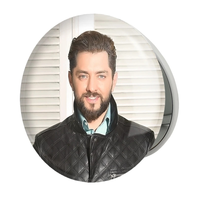 آینه جیبی خندالو طرح بهرام رادان مدل تاشو کد 10437 