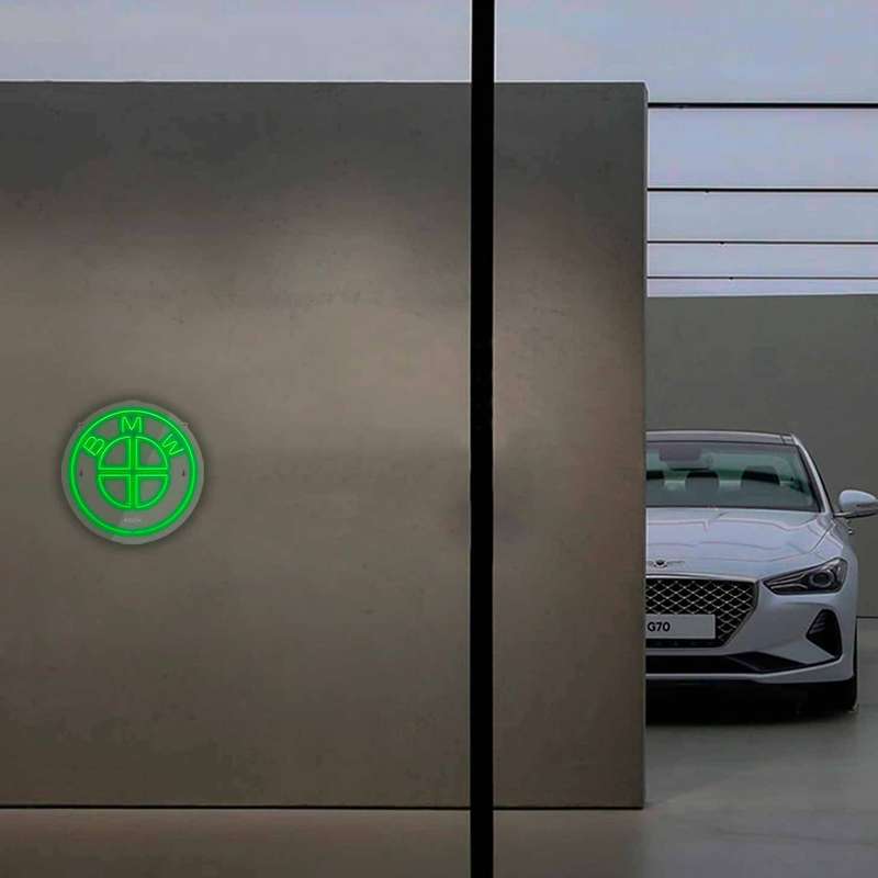 چراغ دیواری نئون دیزاین طرح Bmw_GR