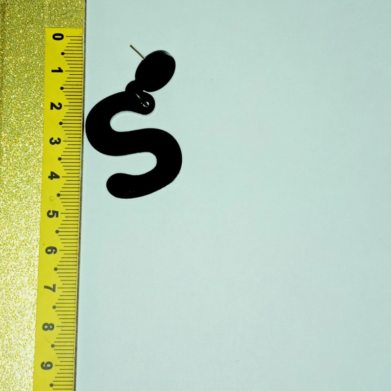 گوشواره دخترانه مدل حروف انگلیسی طرح S