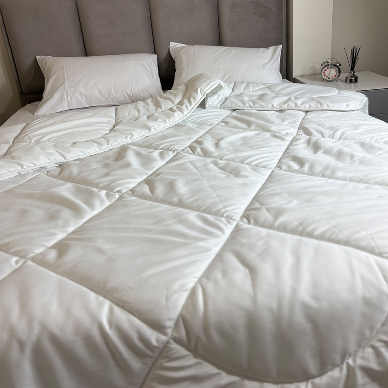 لحاف پرارین مدل لایت دونفره سایز 220x200 سانتی متر