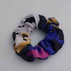 کش مو زنانه مدل اسکرانچی