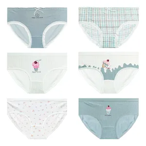 شورت زنانه مدل عروسکی کد 202014S بسته 6 عددی