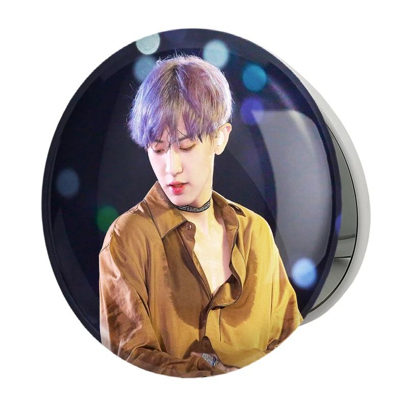 آینه جیبی خندالو طرح پارک چانیول گروه اکسو EXO مدل تاشو کد 13325 