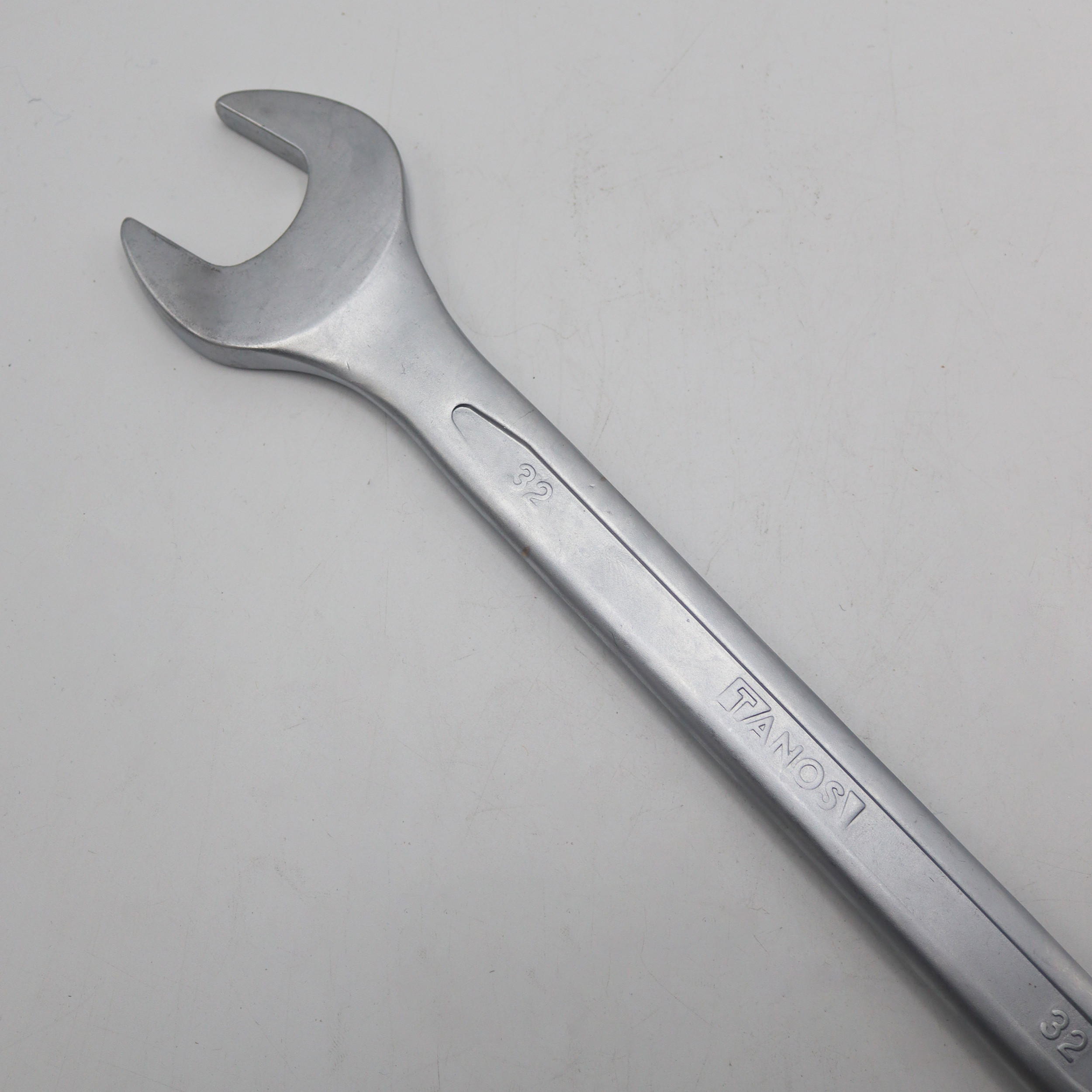 اچار یکسر تخت و یکسر رینگی تانوس مدل YP-032 سایز 32 میلیمتر