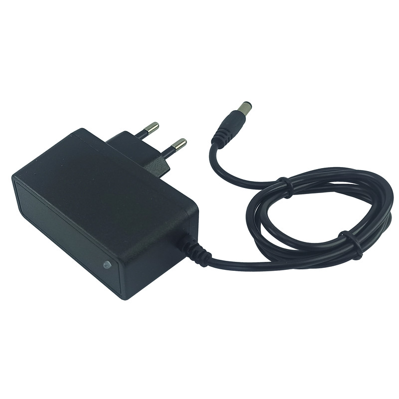 شارژر باتری 12.6 ولت 1 آمپر مدل Lexus