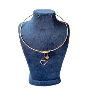 گردنبند زنانه ژوپینگ مدل طوق قلبی