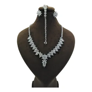 نیم ست نقره زنانه کد 4043