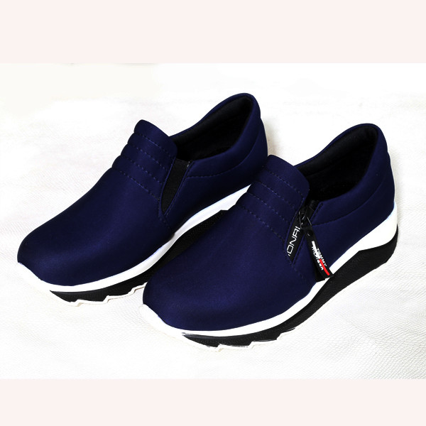 کفش روزمره زنانه مدل اسپرت رنگ سرمه ای