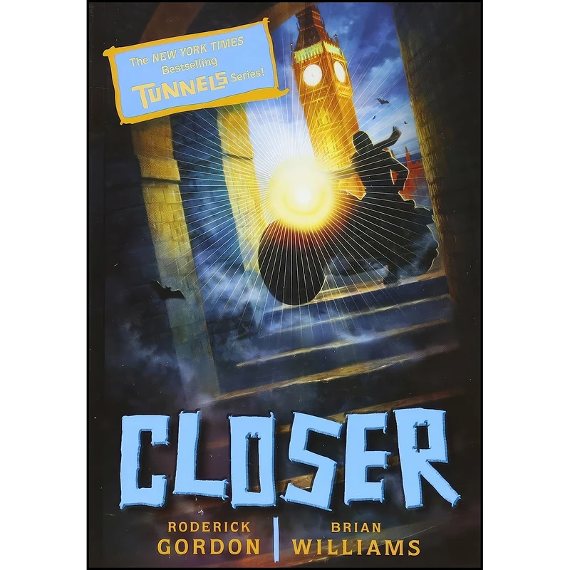 کتاب Closer  اثر Roderick Gordon and Brian Williams انتشارات Chicken House