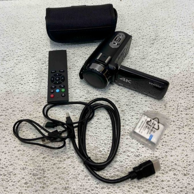 دوربین فیلم برداری وی وی تار مدل DVR4K-BLK Compact