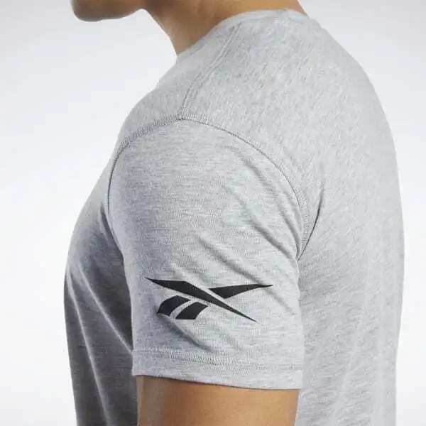 تی شرت  آستین کوتاه ورزشی مردانه ریباک مدل FP9101