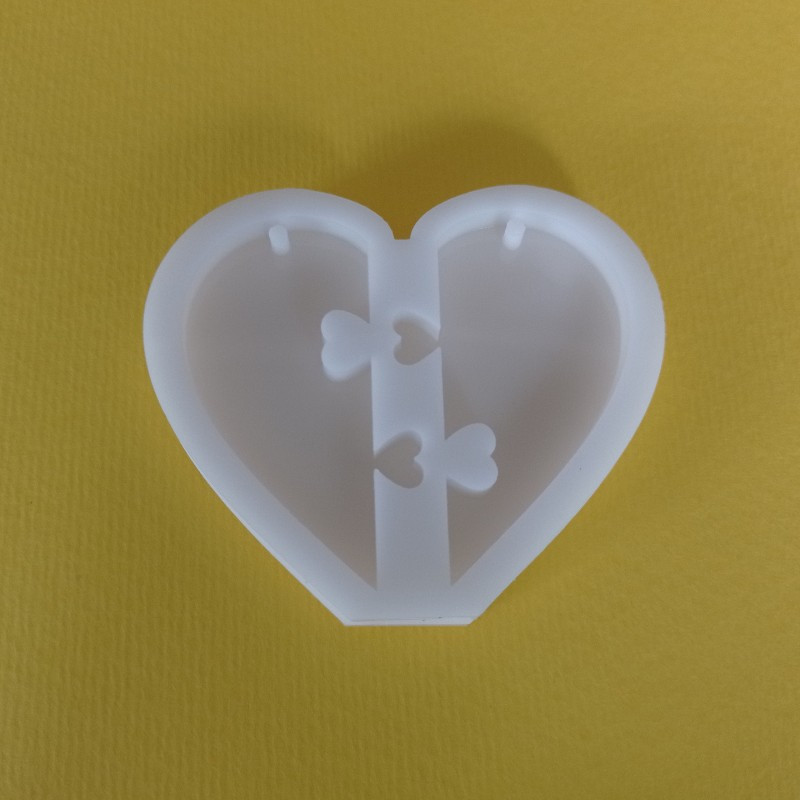 قالب رزین مدل آویز قلب دوتکه طرح لاو