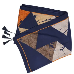 شال زنانه مدل مثلثی