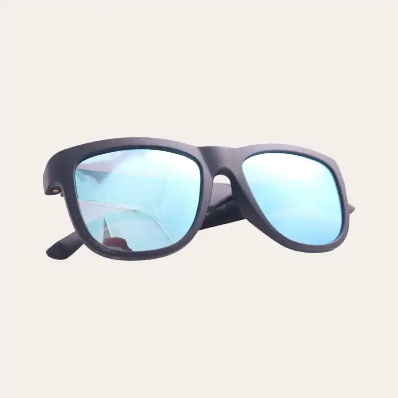 عینک آفتابی مردانه لکو مدل C8V501