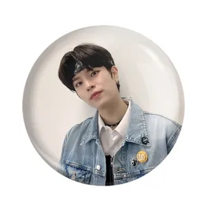 پیکسل خندالو مدل سونگمین گروه استری کیدز Stary Kids کد 16933