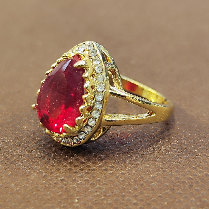 انگشتر زنانه مدل سنگ یاقوت کد 7711