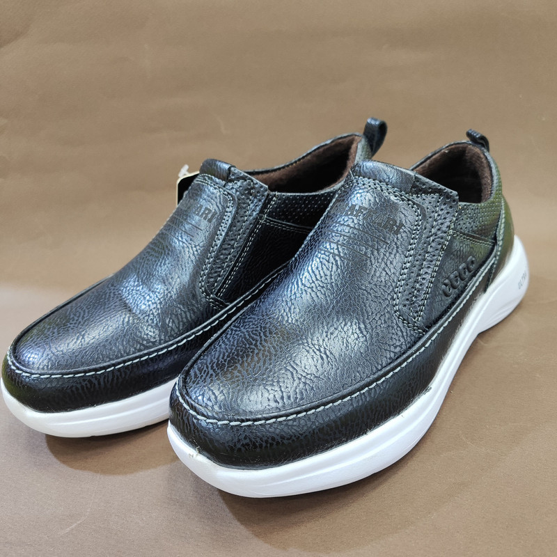 کفش روزمره زنانه مدل 2025