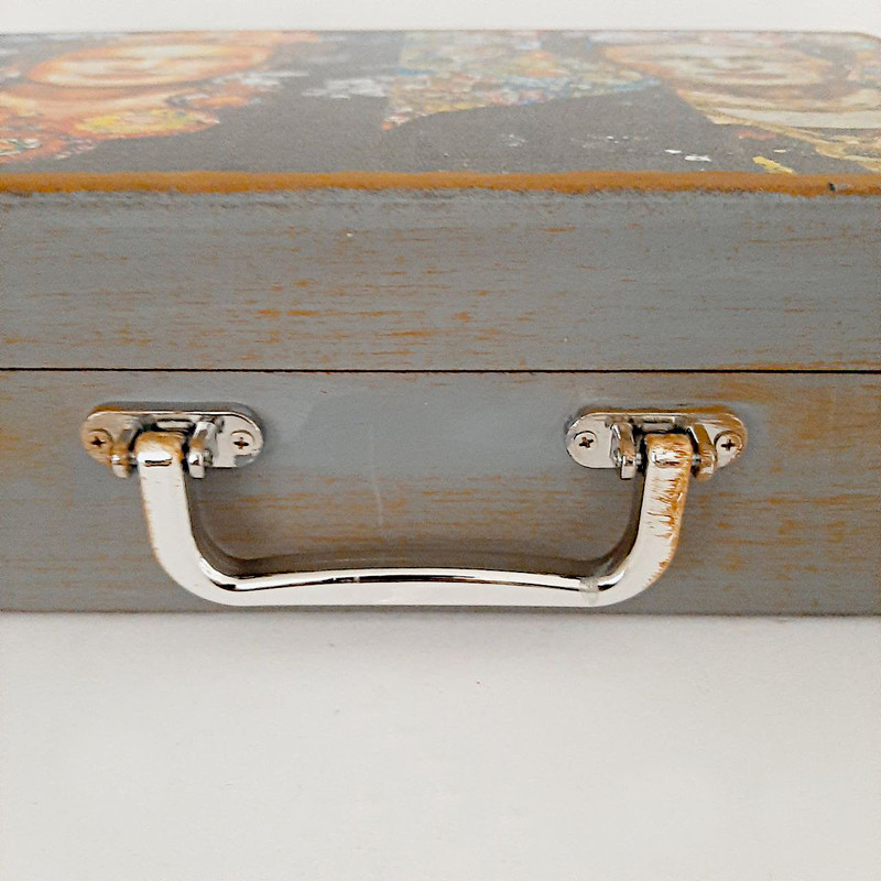 جعبه رنگ طرح فریدا کد WCB03