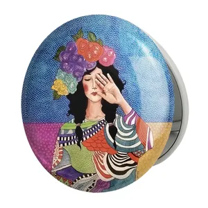 آینه جیبی خندالو طرح دخترونه مدل تاشو کد 6153 