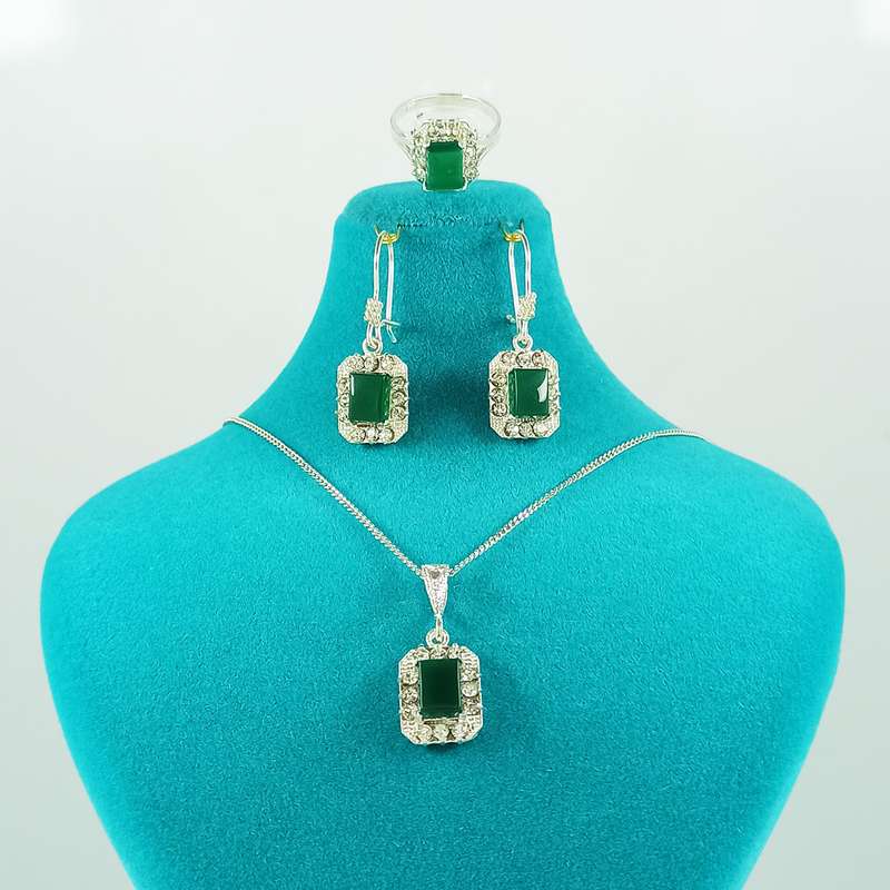 نیم ست نقره زنانه سلین کالا مدل عقیق یشم کد 111