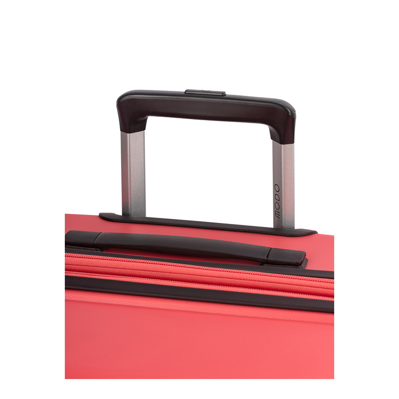 چمدان رونکاتو مدل STARLIGHT DLX 3.0 کد 423467 سایز متوسط ارتفاع 66 سانتی متر